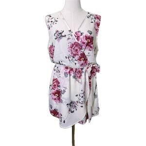 Scobe Sleeveless One-piece Romper Shorts, White with Flowers, Size Large